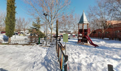 Imagen de Área Infantil junto a Centro Salud V Centenario situado en San Sebastián de los Reyes, Madrid