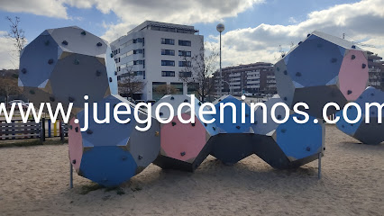 Imagen de Área de Juegos Infantiles (08182) situado en Madrid, Madrid