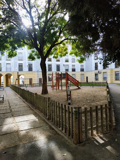 Imagen de Area de Juegos Infantiles en Plaza Madrid situado en Jerez de la Frontera, Cádiz