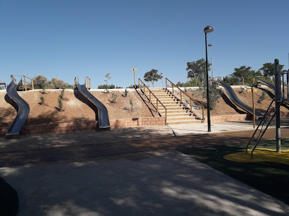 Imagen de Área de Juegos Infantiles y Grandes Toboganes situado en Guadalajara, Guadalajara