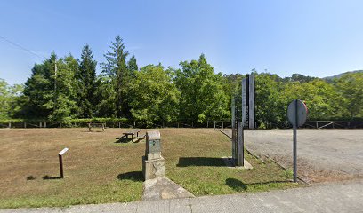 Imagen de Área de descanso y Parque infantil situado en Lourenzá, Lugo