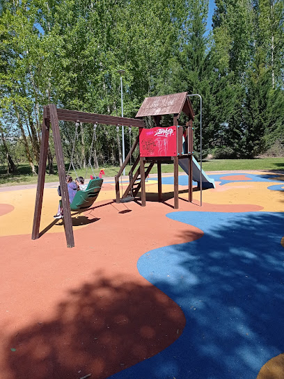 Imagen de Área de juegos infantiles Donantes de Sangre situado en Laguna de Duero, Valladolid