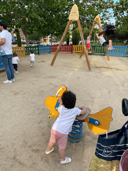 Imagen de Área infantil 08137 situado en Madrid, Madrid