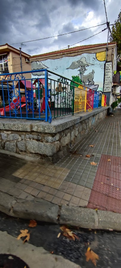 Imagen de Área infantil Llano del Soldado 10 situado en Zarzalejo, Madrid