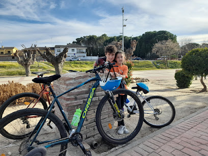 Imagen de Área infantil situado en Villamanta, Madrid