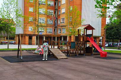 Imagen de Aritzbatalde Haur Parkea / Parque infantil situado en Zarautz, Gipuzkoa