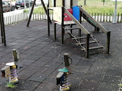 Imagen de Columpios, parque infantil situado en Baiona, Pontevedra