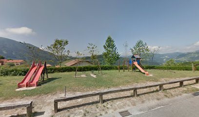 Imagen de Haur Parkea/Parque infantil situado en Leaburu, Gipuzkoa