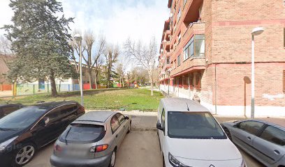 Imagen de Juegos infantiles de la calle Miguel de Unamuno situado en Albacete, Albacete