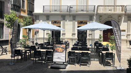 Imagen de La Mafia se sienta a la mesa situado en Cádiz, Cádiz