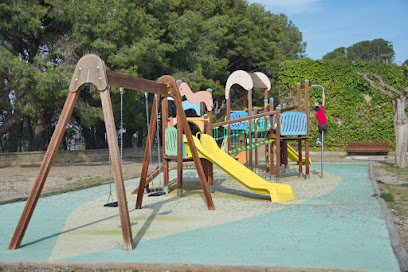 Imagen de Los Columpios del Parque del Romero situado en Cascante, Navarra