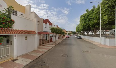 Imagen de Organización Juvenil Española - OJE situado en Aguadulce, Almería