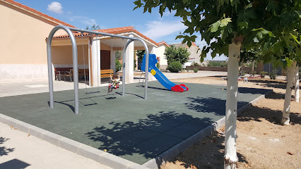 Imagen de PARQUE INFANTIL - Escuelas situado en Calzadilla de Tera, Zamora