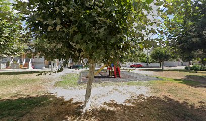 Imagen de PARQUE INFANTIL situado en Cacabelos, León