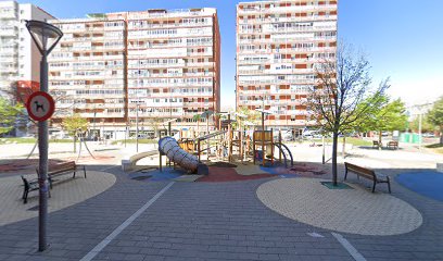 Imagen de PARQUE INFANTIL situado en San Andrés del Rabanedo, León