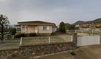 Imagen de Parc infantil situado en Oix, Girona