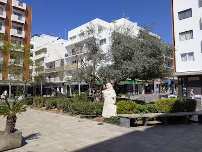 Imagen de Parc infantil de sa Plaça des Canó situado en Santa Eulària des Riu, Balearic Islands