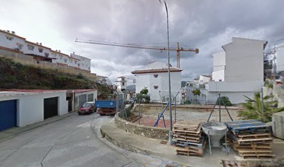 Imagen de Parque Infantil Avda. Nerja situado en Cómpeta, Málaga