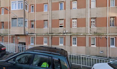 Imagen de Parque Infantil Azucenas situado en A Coruña, A Coruña