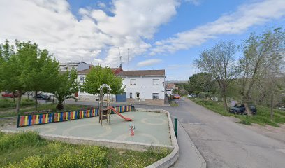 Imagen de Parque Infantil C/ Tejedores situado en Valdemorillo, Madrid