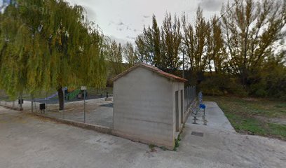 Imagen de Parque Infantil situado en Camarillas, Teruel