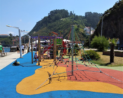 Imagen de Parque Infantil situado en Cudillero, Asturias