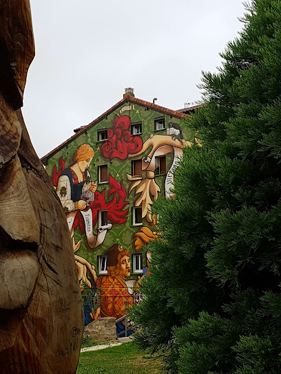 Imagen de Parque Infantil Del Casco Viejo 118 situado en Vitoria-Gasteiz, Álava