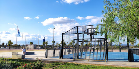 Imagen de Parque Infantil El Abrazo situado en La Rinconada, Sevilla