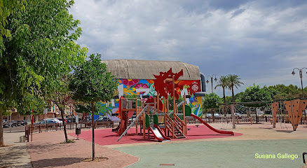 Imagen de Parque Infantil "El Dragón" situado en Alzira, Valencia