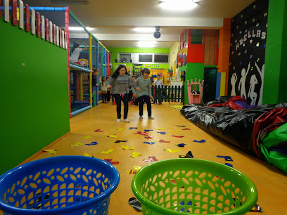 Imagen de Parque Infantil HUELLAS situado en Cedeira, La Coruña