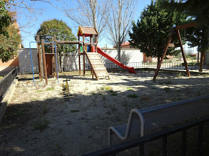 Imagen de Parque Infantil Husar Tiburcio situado en Villafrades de Campos, Valladolid