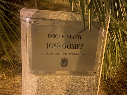 Imagen de Parque Infantil José Gómez situado en Alicante, Alicante