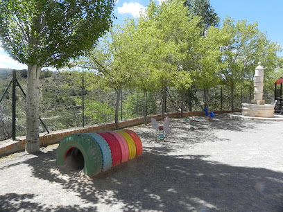 Imagen de Parque Infantil La Puebla de Valverde situado en La Puebla de Valverde, Teruel