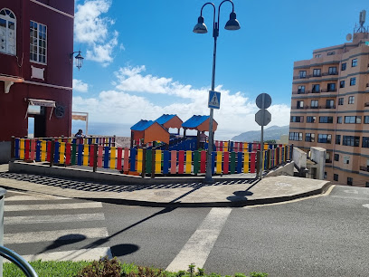 Imagen de Parque Infantil La plaza situado en Los Sauces, Santa Cruz de Tenerife