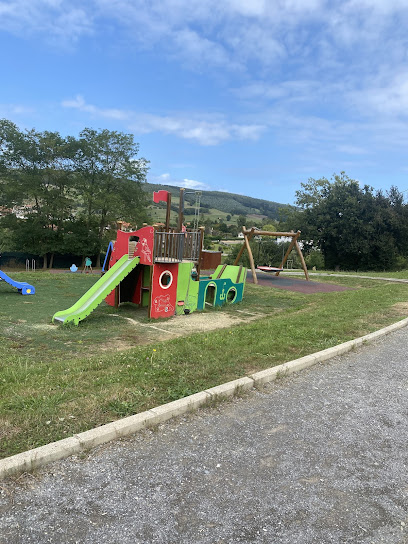 Imagen de Parque Infantil “Las Quintas” situado en San Mamés de Meruelo, Cantabria