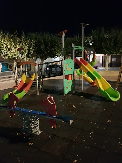 Imagen de Parque Infantil situado en Mansilla de las Mulas, León