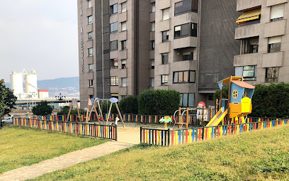 Imagen de Parque Infantil María Xosé Queizán situado en Vigo, Pontevedra