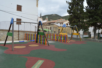 Imagen de Parque Infantil Municipal de Rubielos de Mora. situado en Rubielos de Mora, Teruel