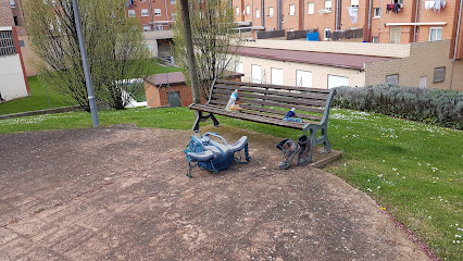 Imagen de Parque Infantil situado en Navarrete, La Rioja