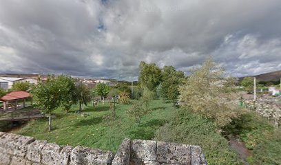 Imagen de Parque Infantil Ocio situado en Los Ausines, Burgos