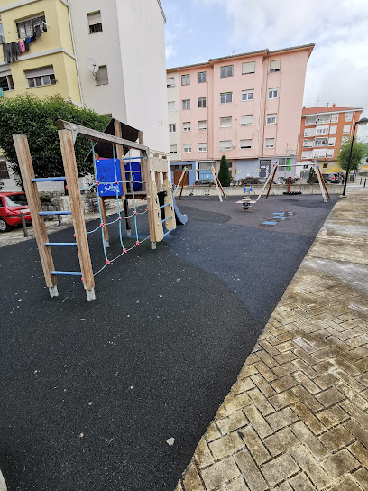 Imagen de Parque Infantil Paseo Del Niño situado en Torrelavega, Cantabria