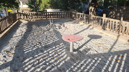 Imagen de Parque Infantil Paseo Fuente de Bicha situado en Granada, Granada