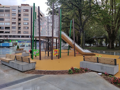 Imagen de Parque Infantil Pedro Menéndez situado en Avilés, Asturias