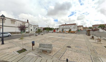 Imagen de Parque Infantil situado en Piedras Albas, Cáceres