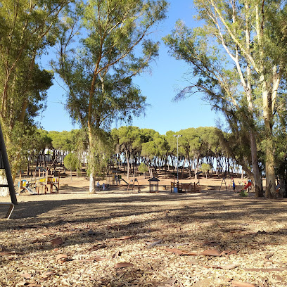 Imagen de Parque Infantil Pinares De Oromana situado en Alcalá de Guadaíra, Sevilla