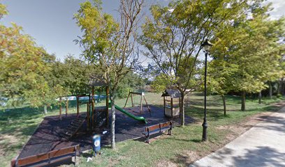 Imagen de Parque Infantil “Piscina de Igúzquiza”. situado en Igúzquiza, Navarra