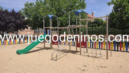 Imagen de Parque Infantil Plaza de España situado en Villaviciosa de Odón, Madrid