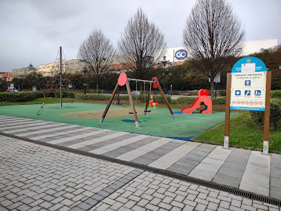 Imagen de Parque Infantil Plaza de la Once situado en Oviedo, Asturias