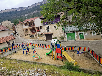 Imagen de Parque Infantil Puentedey situado en Puentedey, Burgos