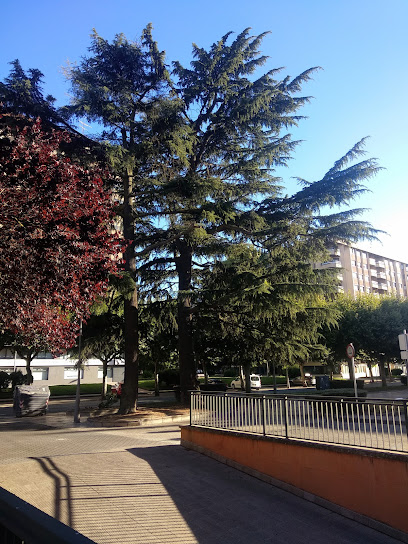 Imagen de Parque Infantil Regino Sainz de la Maza I situado en Burgos, Burgos